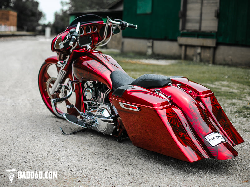 Street Glide stretched bags