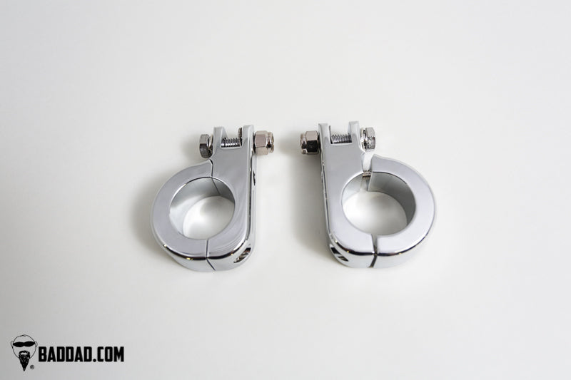 Peg mounts