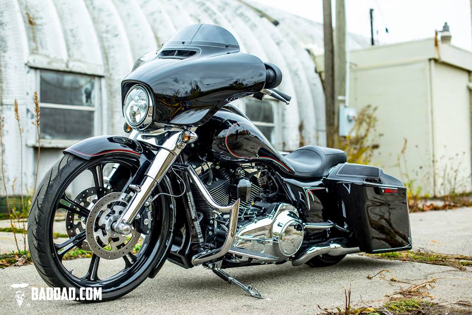 Street Glide engine guard