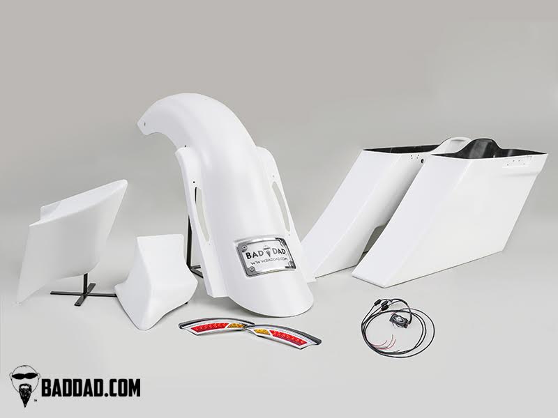 バッドダッド ハーレー 09-13 Competition Rear Fender w/JP Plate Options Dual Pipe Bad…