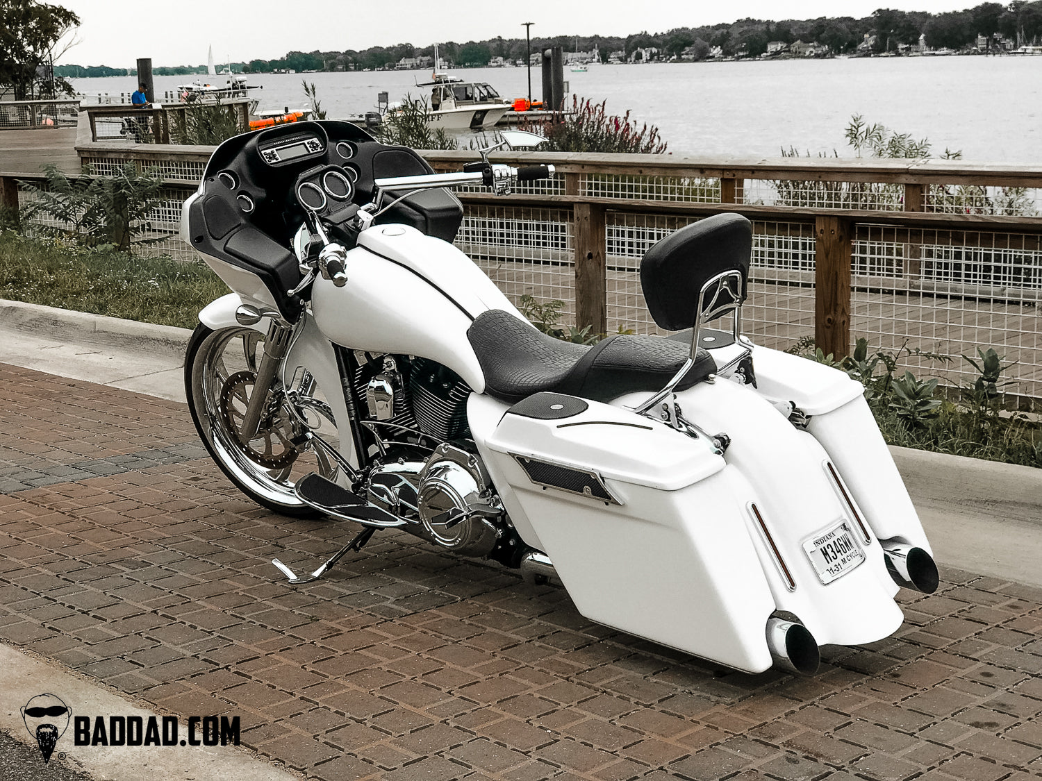Forward Controls with Toe Shifter & 905 Floorboard Kit
