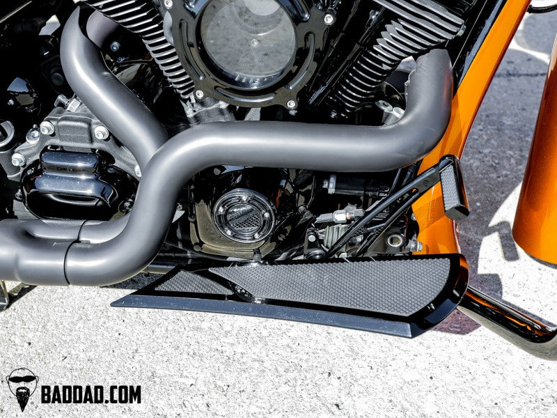 Forward Controls with Toe Shifter & Street Series Floorboard Kit