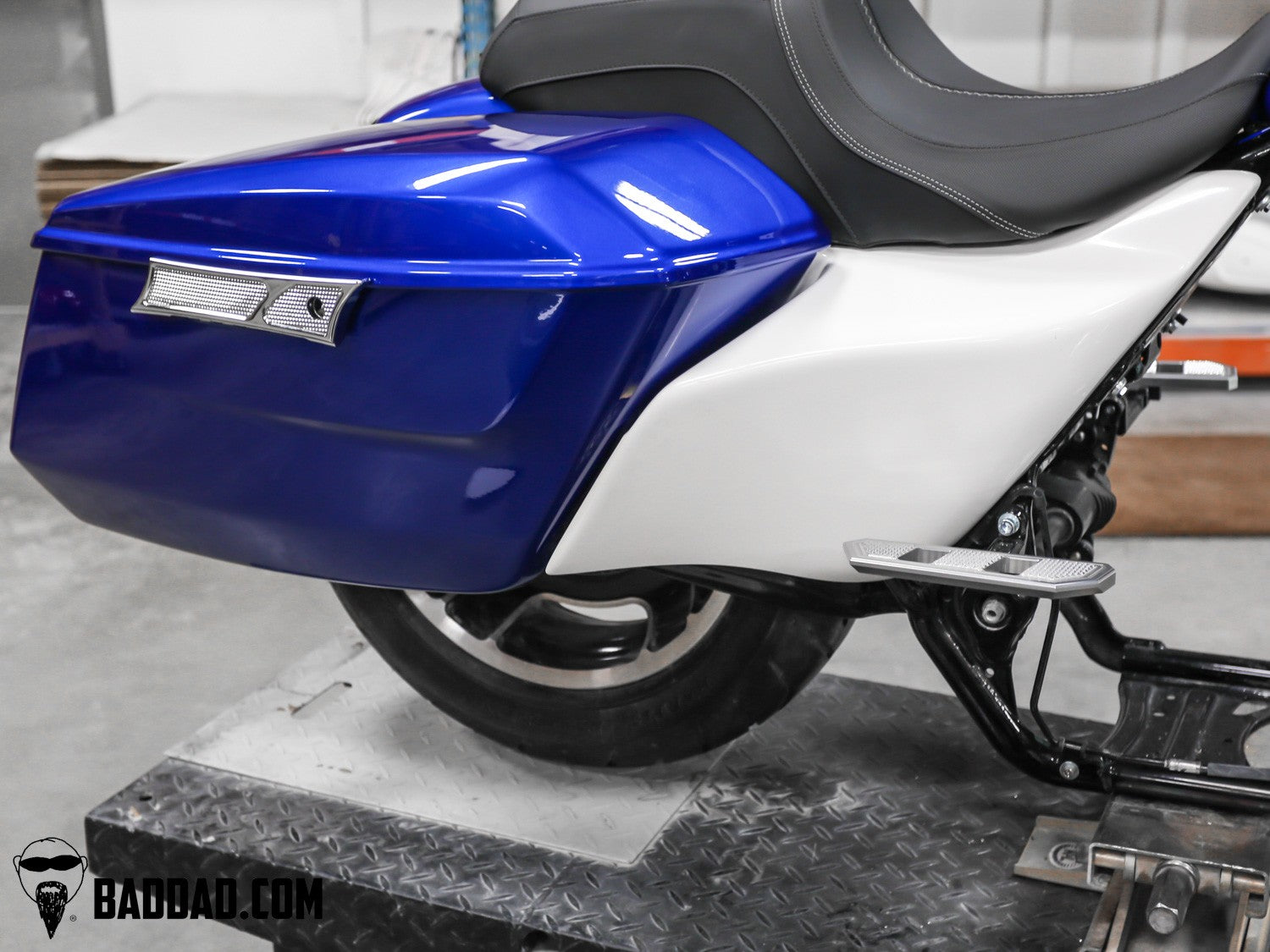 Side cover for Harley-Davidson