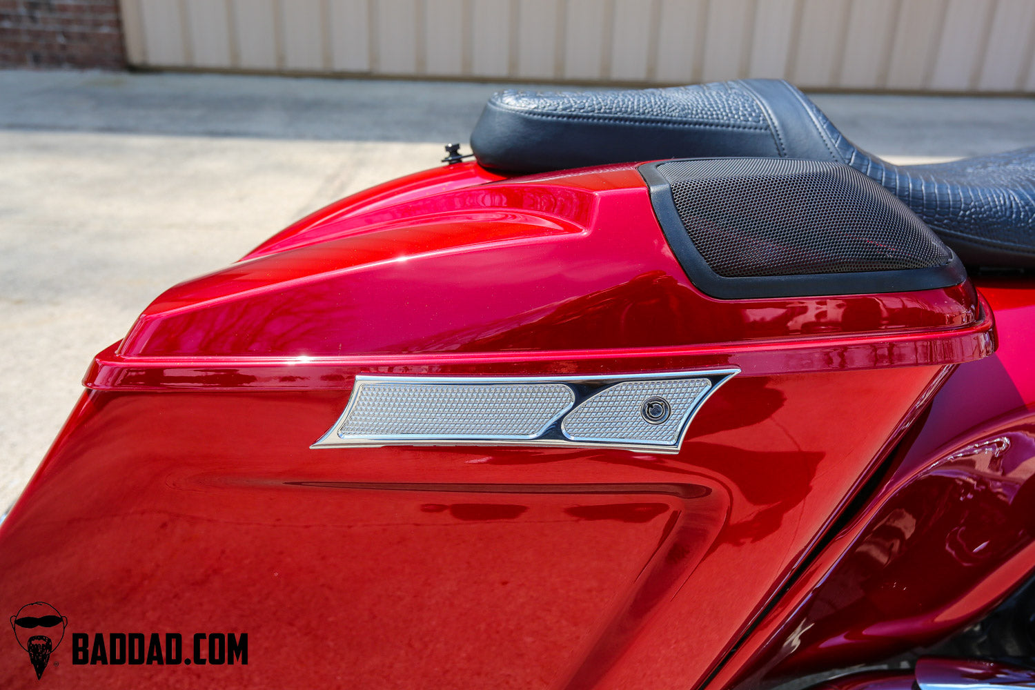 Street Glide latch cover