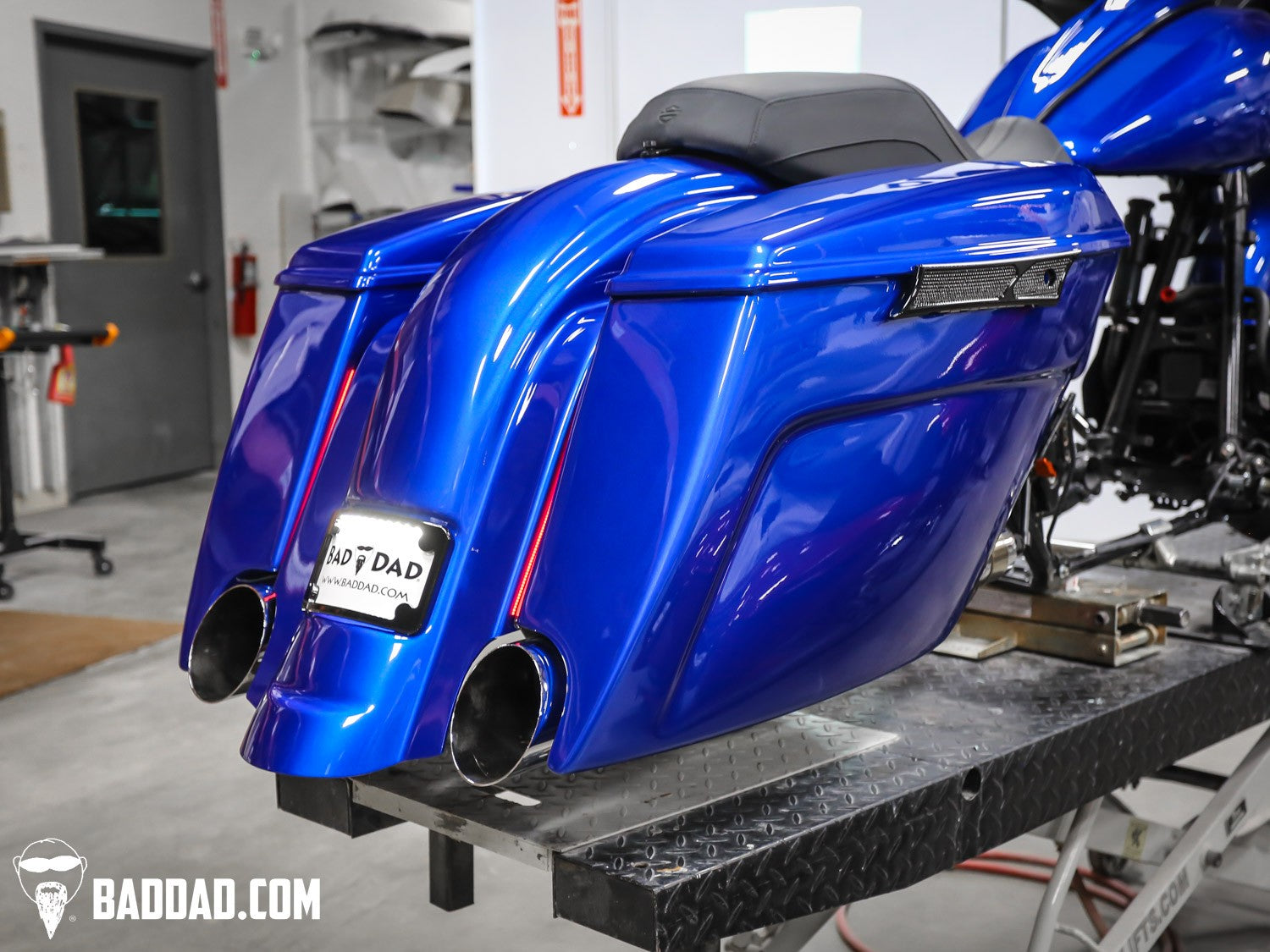 2024 Street Glide saddlebag photo