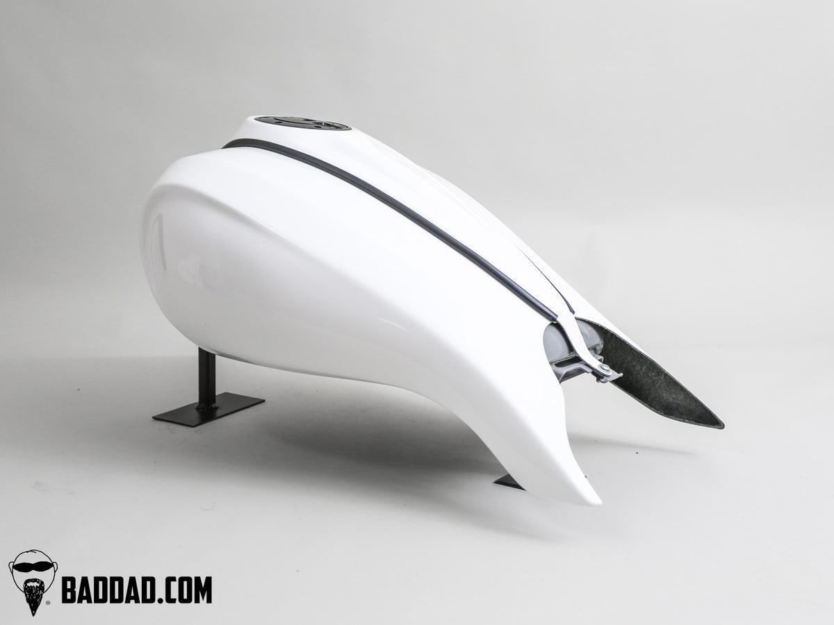 Vantage Series Stretched Tank Shroud for 2024-2026 Street Glide and Road Glide, unpainted