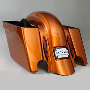 正規品／Bad Dad その他ハーレー その他外装関連パーツ Competition Series Speaker Lids with amber … 正規品／Bad Dad その他ハーレー その他外装関連パーツ Complete